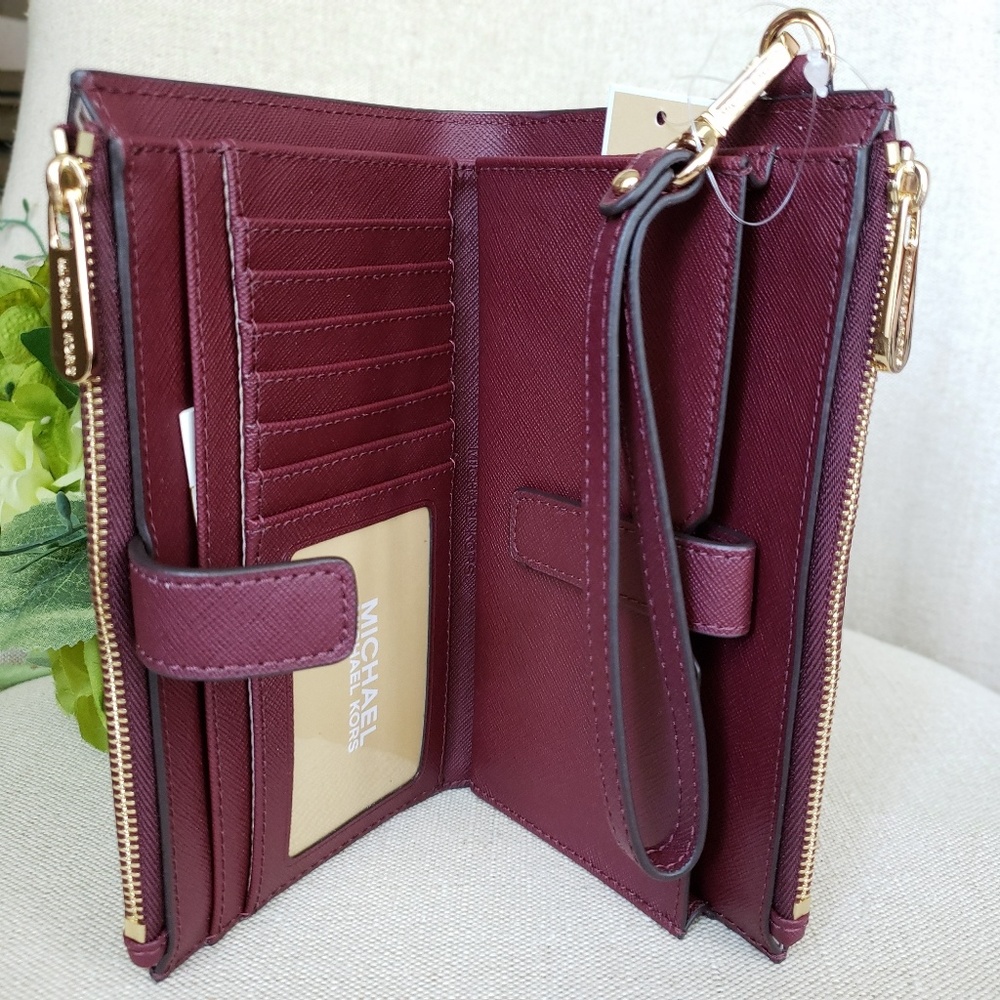 🌺Michael Kors Carryall Tote and Wallet set merlot - Picture 7 of 8
